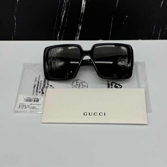 NEW GUCCI GG1692S 001 BLACK GREY SQUARE WOMEN GUCCI SUNGLASSES - Picture 11 of 12